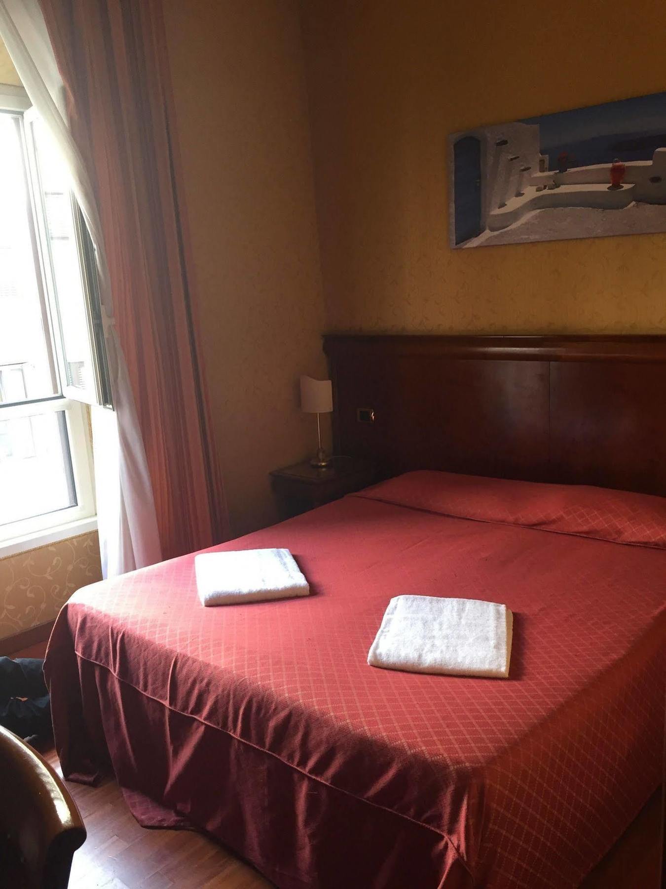 Hotel Divine Ρώμη Εξωτερικό φωτογραφία