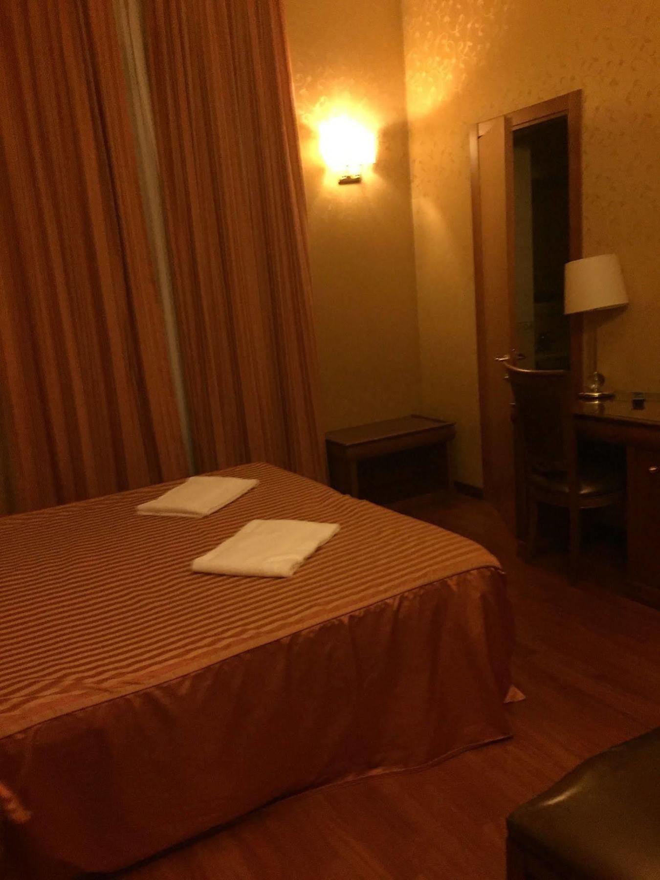 Hotel Divine Ρώμη Εξωτερικό φωτογραφία